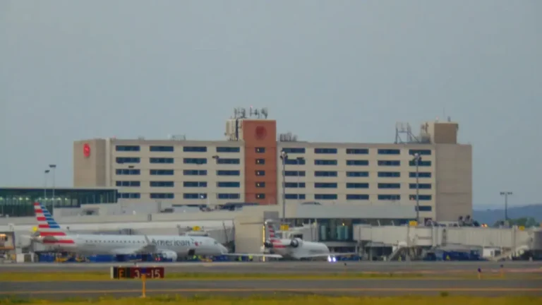 avelo airlines headquarters
