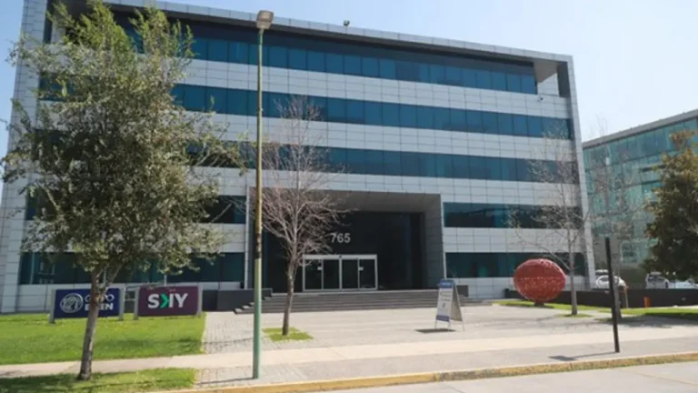 sky airline headquarters